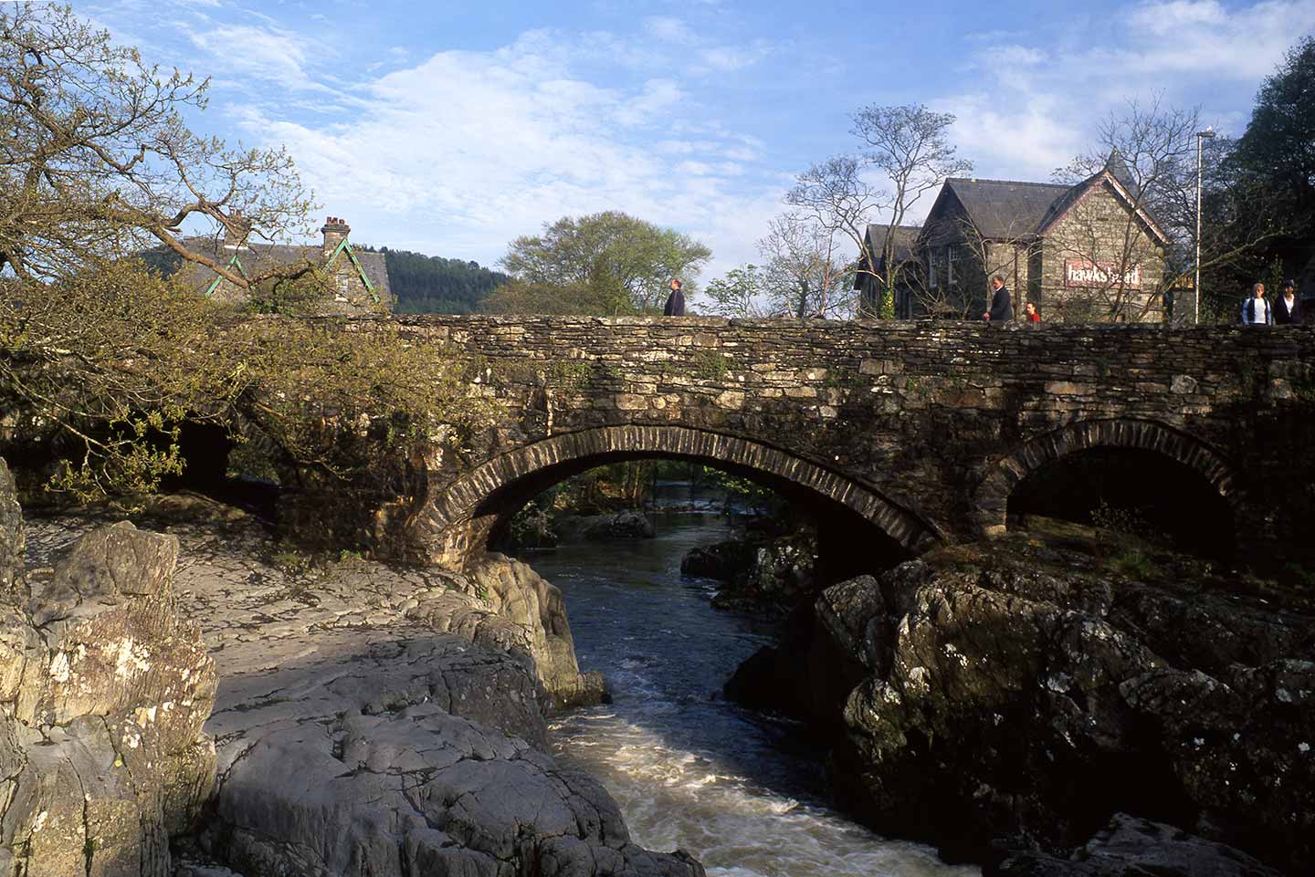 Image of the Pont-y-Pair bridge in Betws-y-Coed