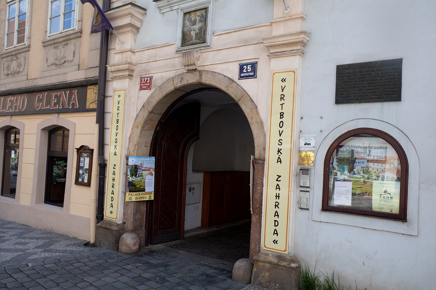 Image of the entrance to the Vrtba Garden (Vrtbovská zahrada) in Prague