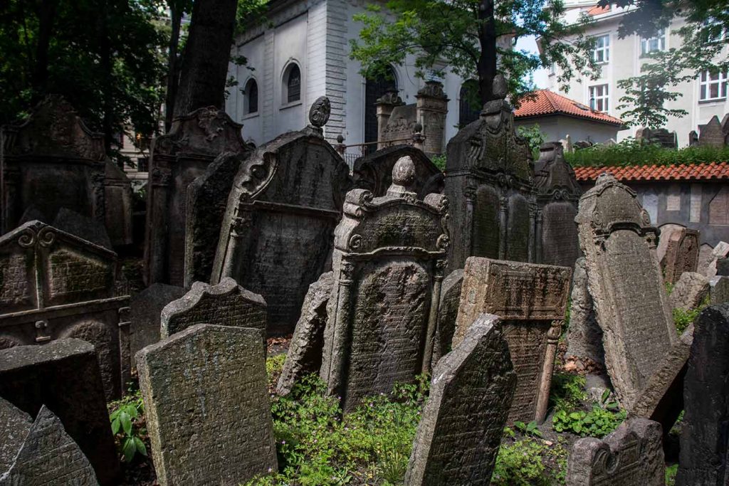 Image of the Old Jewish Cemetery Prague