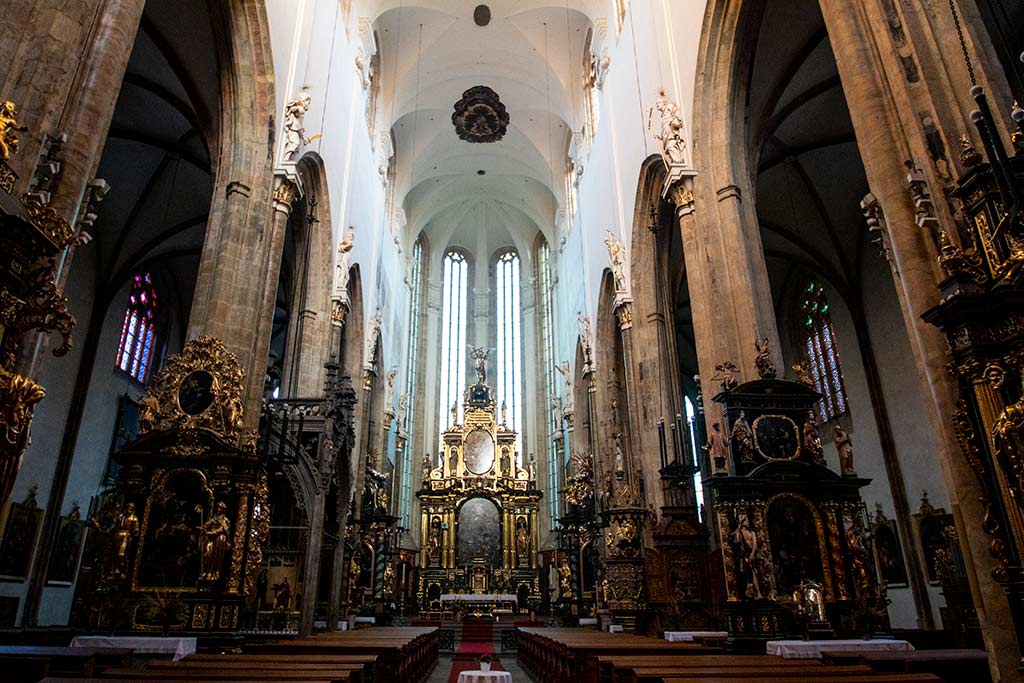 Image of the Týn Church Prague interior