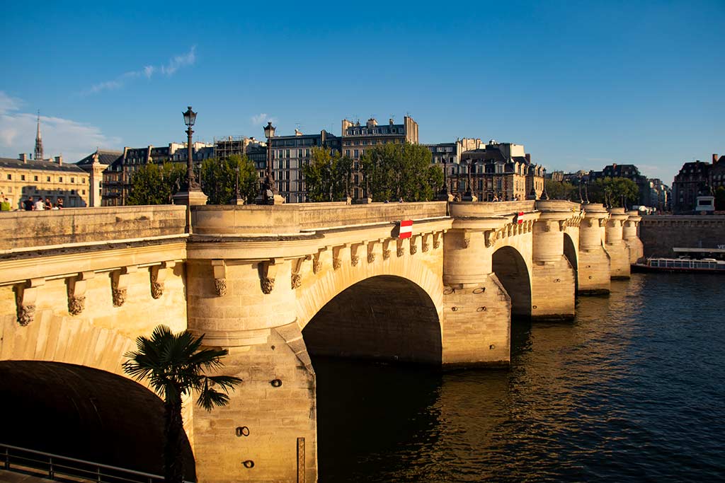 Pont Neuf Paris The Oldest Bridge In The French Capital Pont Neuf Paris The Oldest Bridge In The French Capital