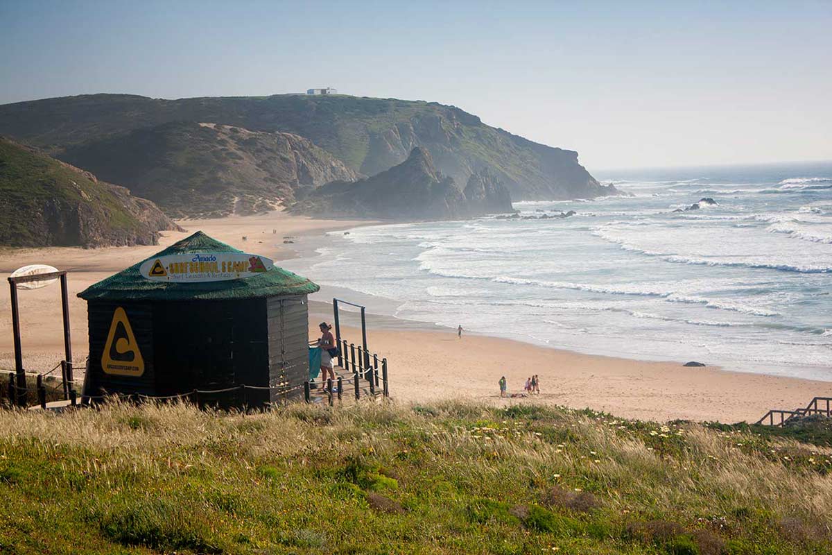 image of a surf shack above praia do amado carrapateira algarve portugal