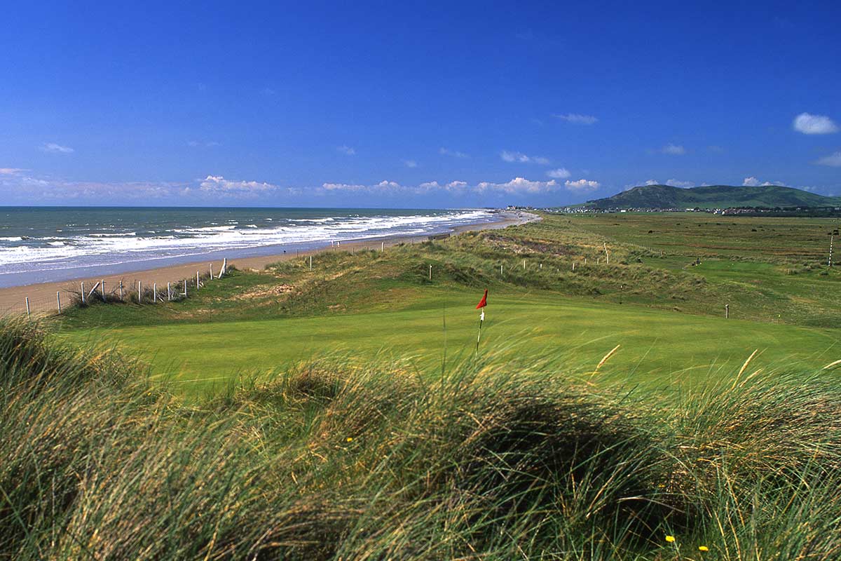image of 12th hole of aberdovey golf club course gwynedd Wales uk