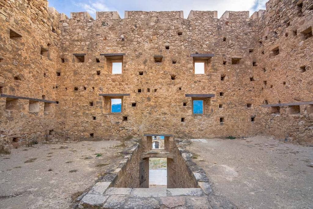 12 Best Castles In Crete To Discover
