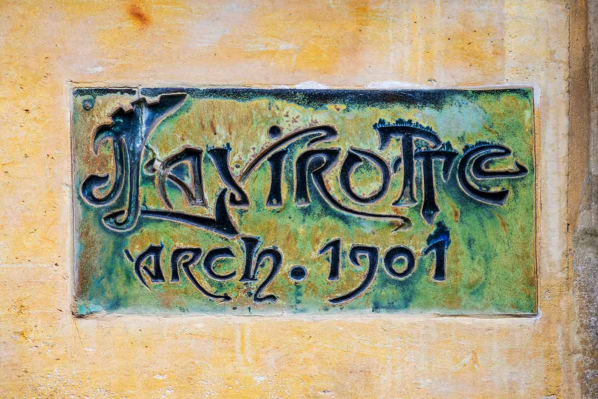 image of Lavirotte art nouveau plaque paris france