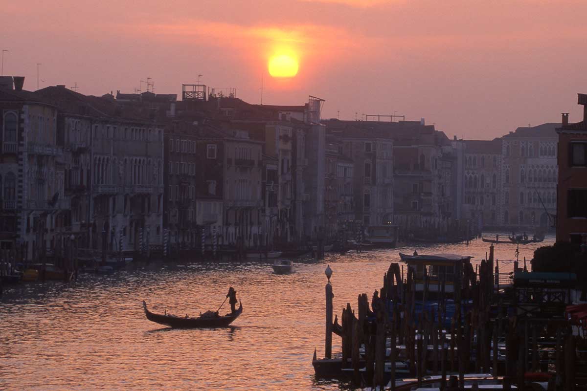 image of grand canal sunset Fromm Rialto bridge venice Veneto italy