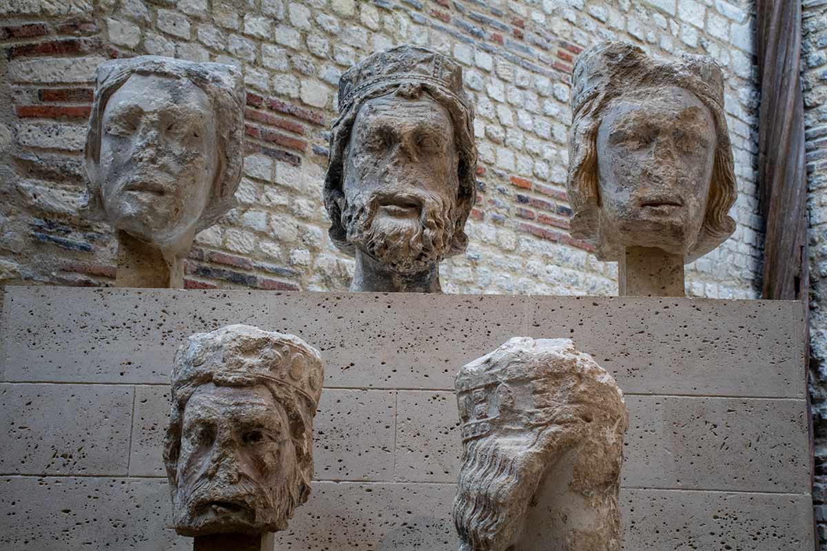 image of heads of kings of Judah in Cluny museum Paris france