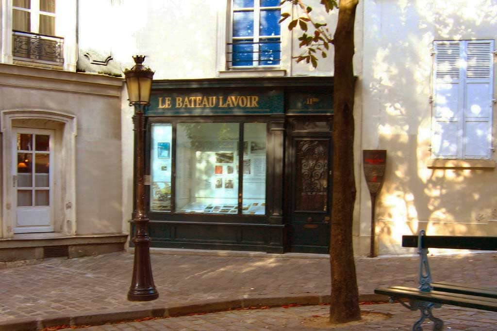 image of bateau lavoir display Montmartre Paris france