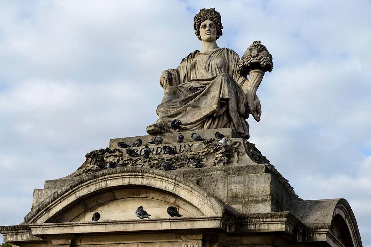 image of statue representing Bordeaux on place de la Concorde Paris france