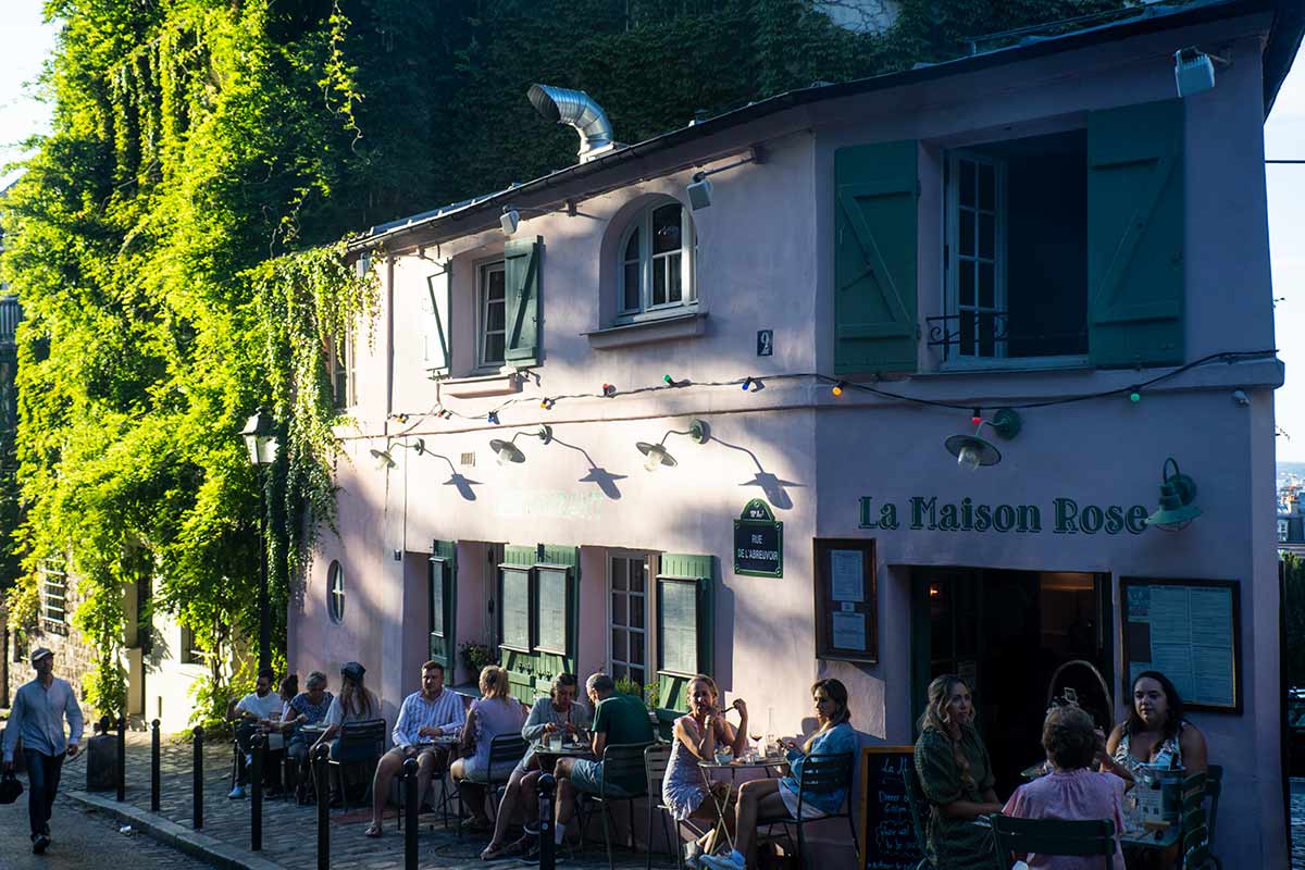 image of la maison rose restaurant montmartre paris france