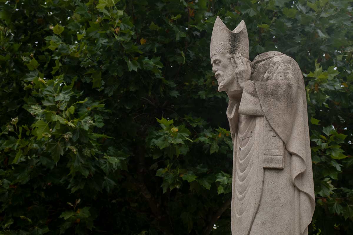 image of statue of st Denis in Montmartre Paris france